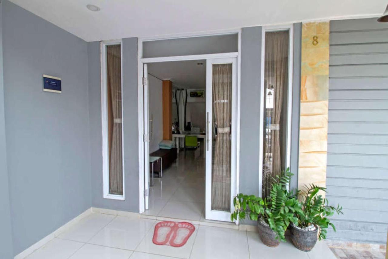 Reddoorz @ Pulomas Jacarta Exterior foto